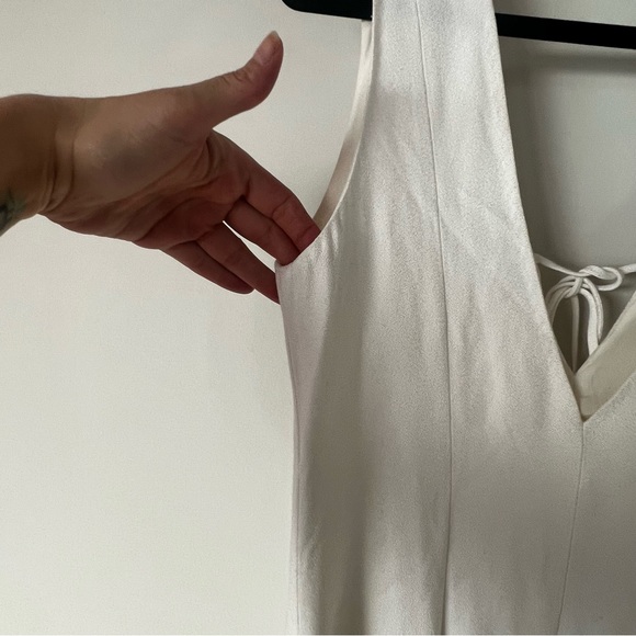 NWT High End Brand HANSCOOL V-Neck Midi Dress - Picture 10 of 11